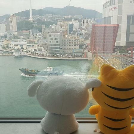 Aj House Vandrarhem Busan Exteriör bild