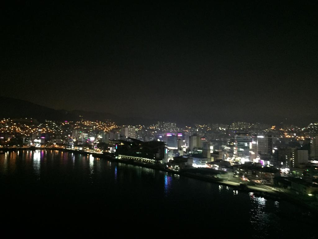 Aj House Vandrarhem Busan Exteriör bild
