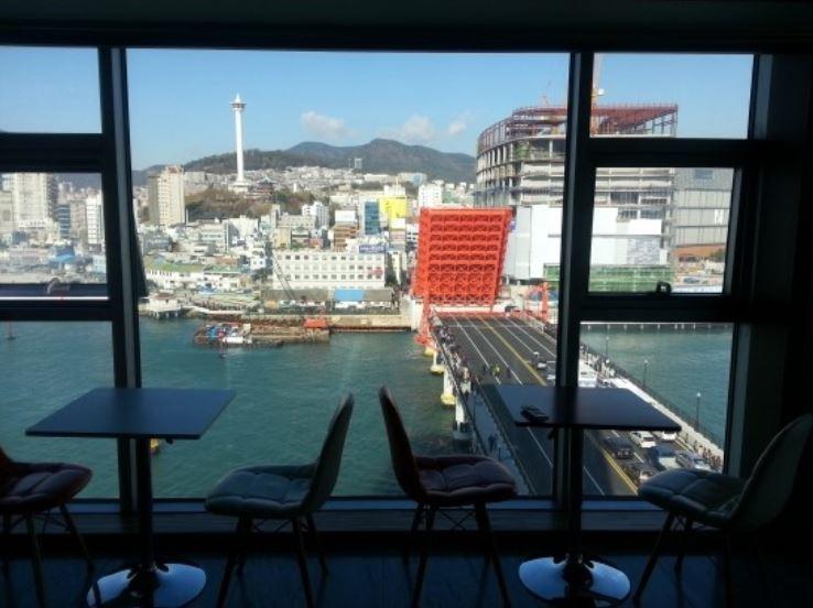 Aj House Vandrarhem Busan Exteriör bild